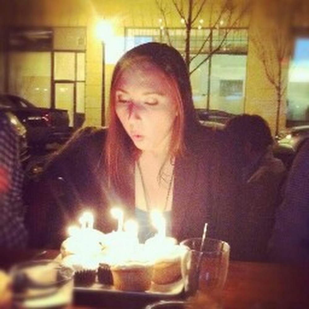 Meet your Posher, Laura